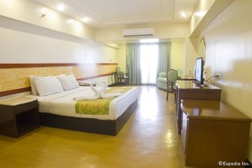 Atrium Hotel
