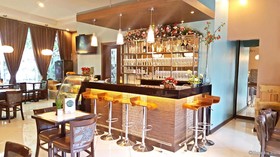 Belvilla Airport Stays Near Makati Manila