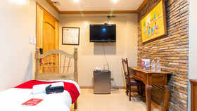 Brickwood Suites by RedDoorz