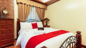 Brickwood Suites by RedDoorz