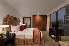 Discovery Suites