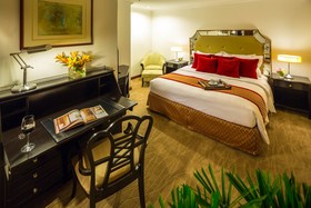 Discovery Suites