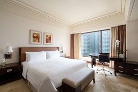 Edsa Shangri-La Manila