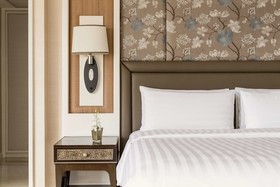 Edsa Shangri-La Manila