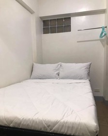 Eisen Apartelle by OYO Rooms