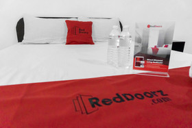 El Rancho Hotel by RedDoorz