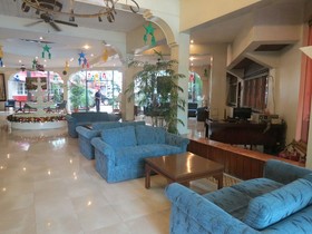 Garden Plaza Suites