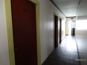 Golden Mango Inn