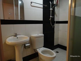 Golden Mango Inn