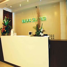 Capital O 820 Guijo Suites Makati