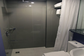 Capital O 820 Guijo Suites Makati
