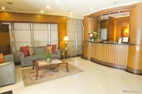 Herald Suites Solana