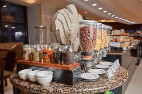Holiday Inn Manila Galleria