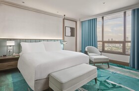 Holiday Inn Manila Galleria