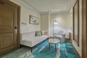 Holiday Inn Manila Galleria