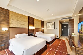 Hyatt Regency Manila, City of Dreams