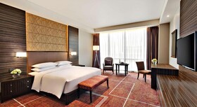 Hyatt Regency Manila, City of Dreams