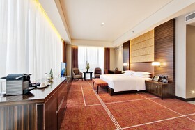 Hyatt Regency Manila, City of Dreams