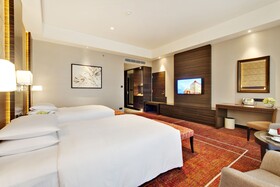 Hyatt Regency Manila, City of Dreams