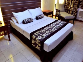 Jupiter Suites