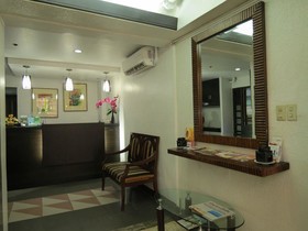 Jupiter Suites