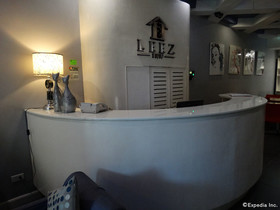 Leez Inn