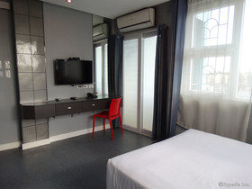 Leez Inn