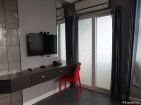 Leez Inn