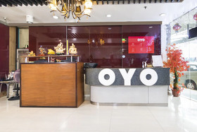 Lucky Hotel by OYO Rooms