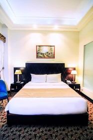 Luneta Hotel