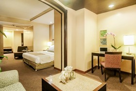 Makati Palace