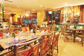 Makati Palace