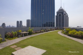 Malayan Plaza