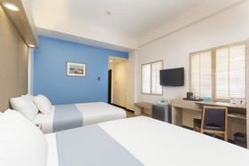 Microtel by Wyndham Mall of Asia