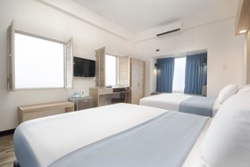 Microtel by Wyndham Mall of Asia