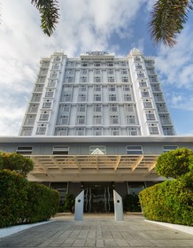 Microtel by Wyndham Mall of Asia