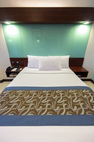 Microtel by Wyndham Mall of Asia
