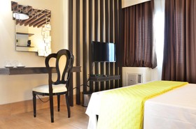 Oriental Zen Suites