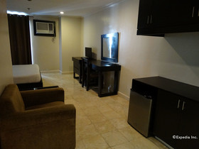 Paragon Tower Hotel