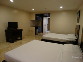 Paragon Tower Hotel
