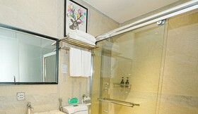 Pristine Hotel