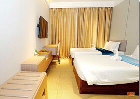Pristine Hotel