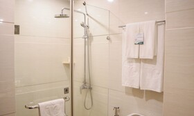 Ramada by Wyndham Manila Central