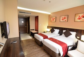 Ramada by Wyndham Manila Central