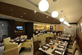 Ramada by Wyndham Manila Central