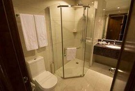 Ramada by Wyndham Manila Central