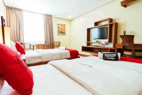 RedDoorz Plus near Vito Cruz Manila