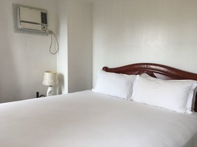 Regency Grand Suites