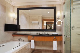 Sheraton Manila Bay