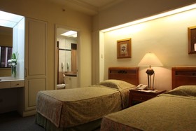 Sunny Bay Suites